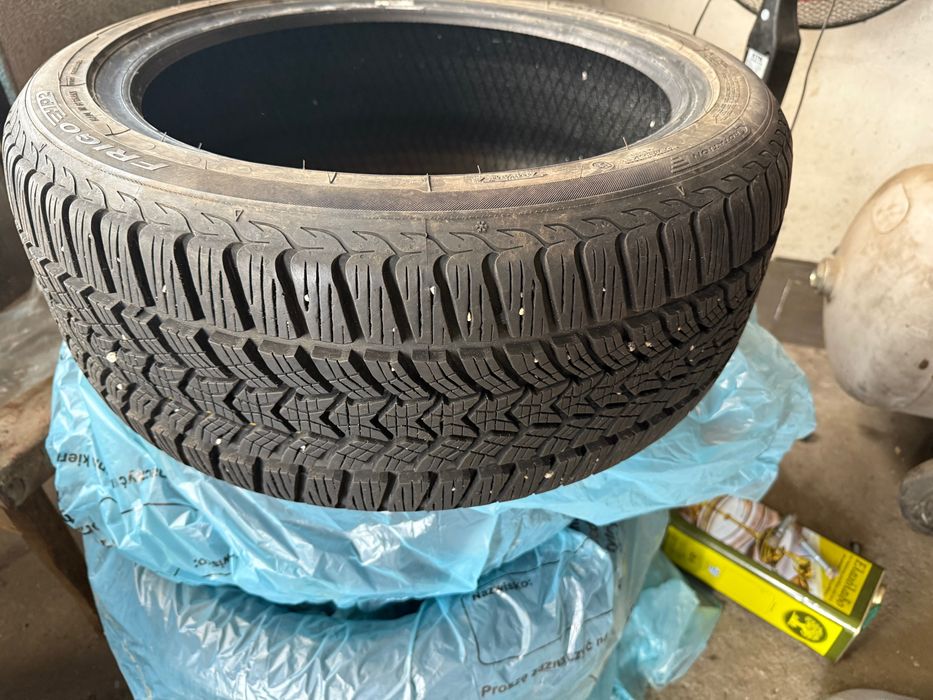 Зимни гуми Debica 225/45 R17 Dot 24