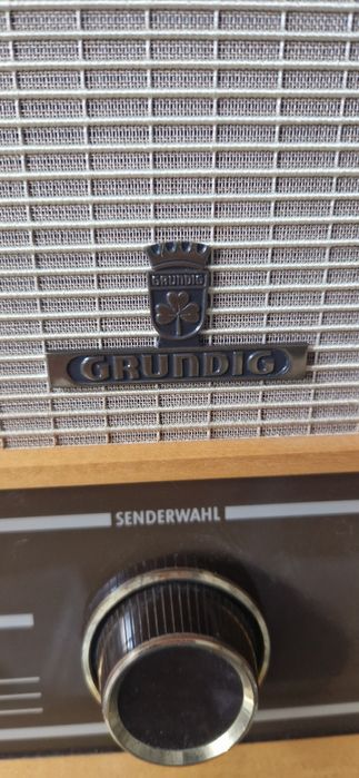 Radio pe lămpi gundig din 1956