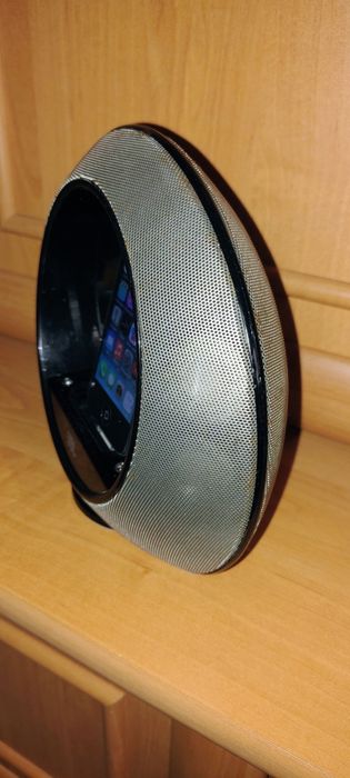 JBL boxa dockstation
