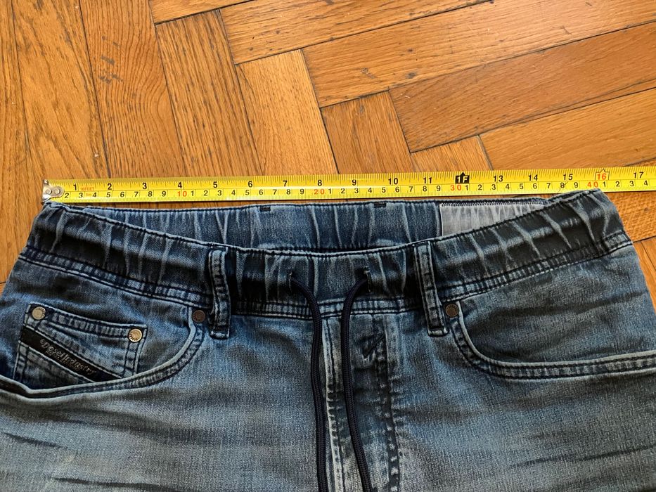 Short blugi Diesel marimea 30