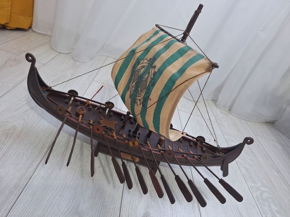 Macheta corabie viking drakkar