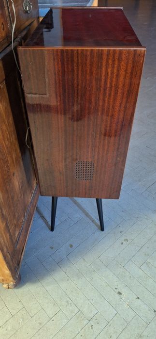 Радио и  грамофон RIGONDA