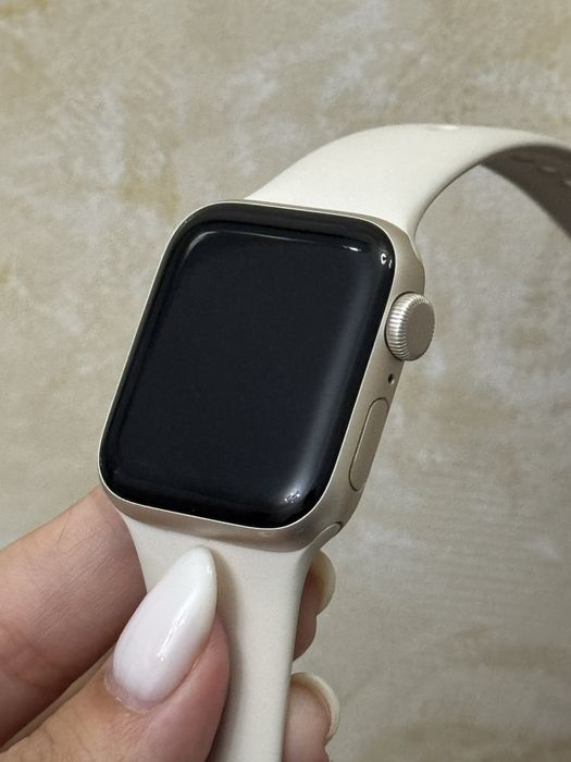 Apple watch SE 2024