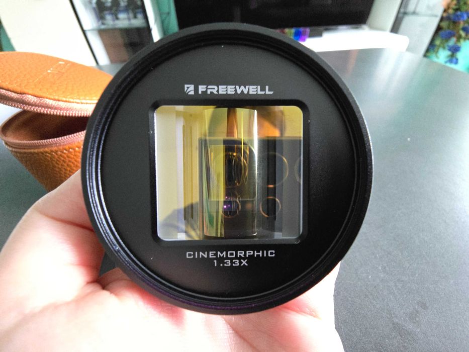Freewell 1.33x Anamorphic Lens (Gold)