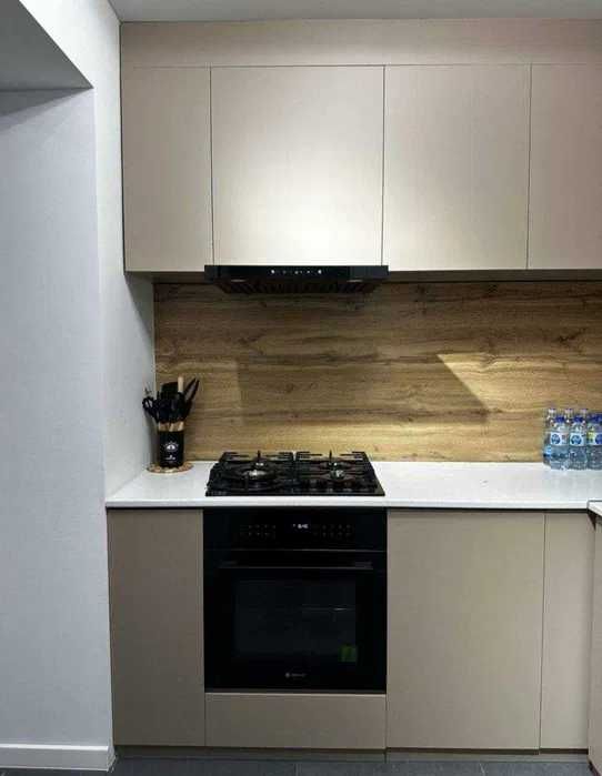 Новомосковская, Дархан, Старт стадион, Квартира 3/4/5   70м2 Срочно!