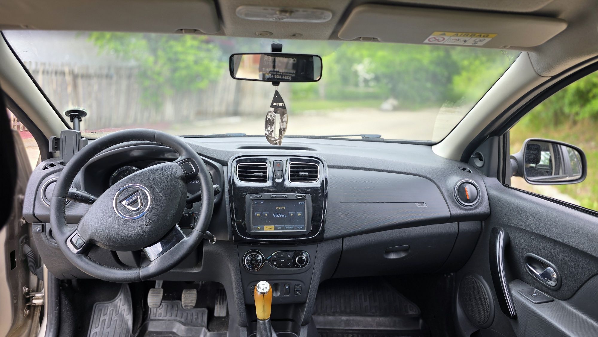 Vând Dacia Logan 2015 GPL