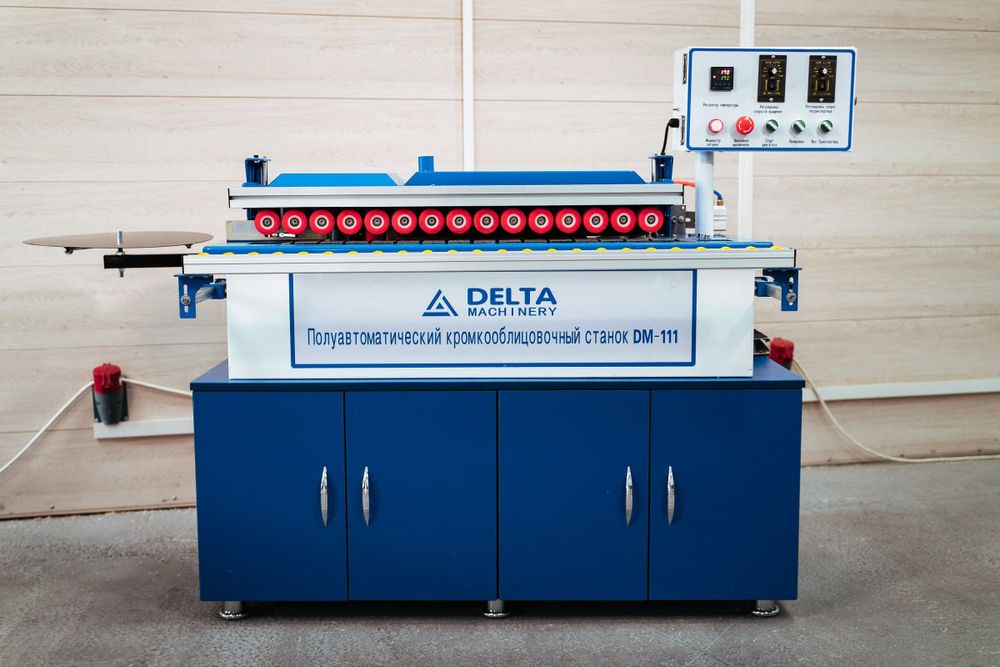 Полуавтоматический кромкооблицовочный станок DM-111