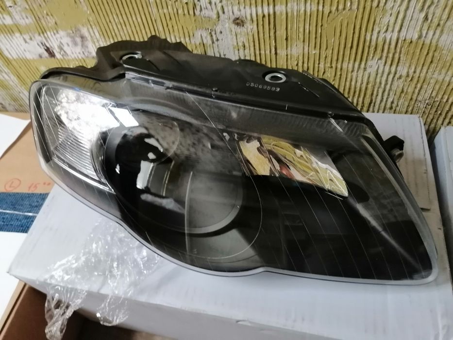 Пасат 6 фарове черни VW Passat VI black фар нови Фолксваген пасат 05 -