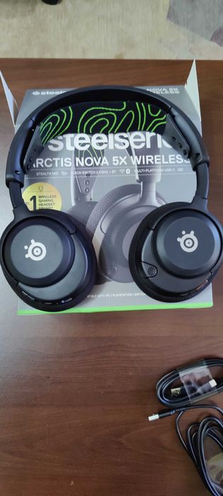 Vand casti wireless SteelSeries Arctis Nova 5X