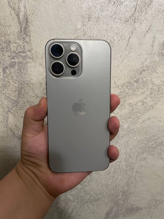 Iphone 15  apple 15 pro max srochniy sotiladi