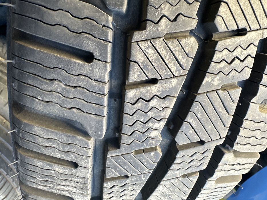 4бр.зимни бусови гуми 205/65/16C Michelin Agilis Alpin