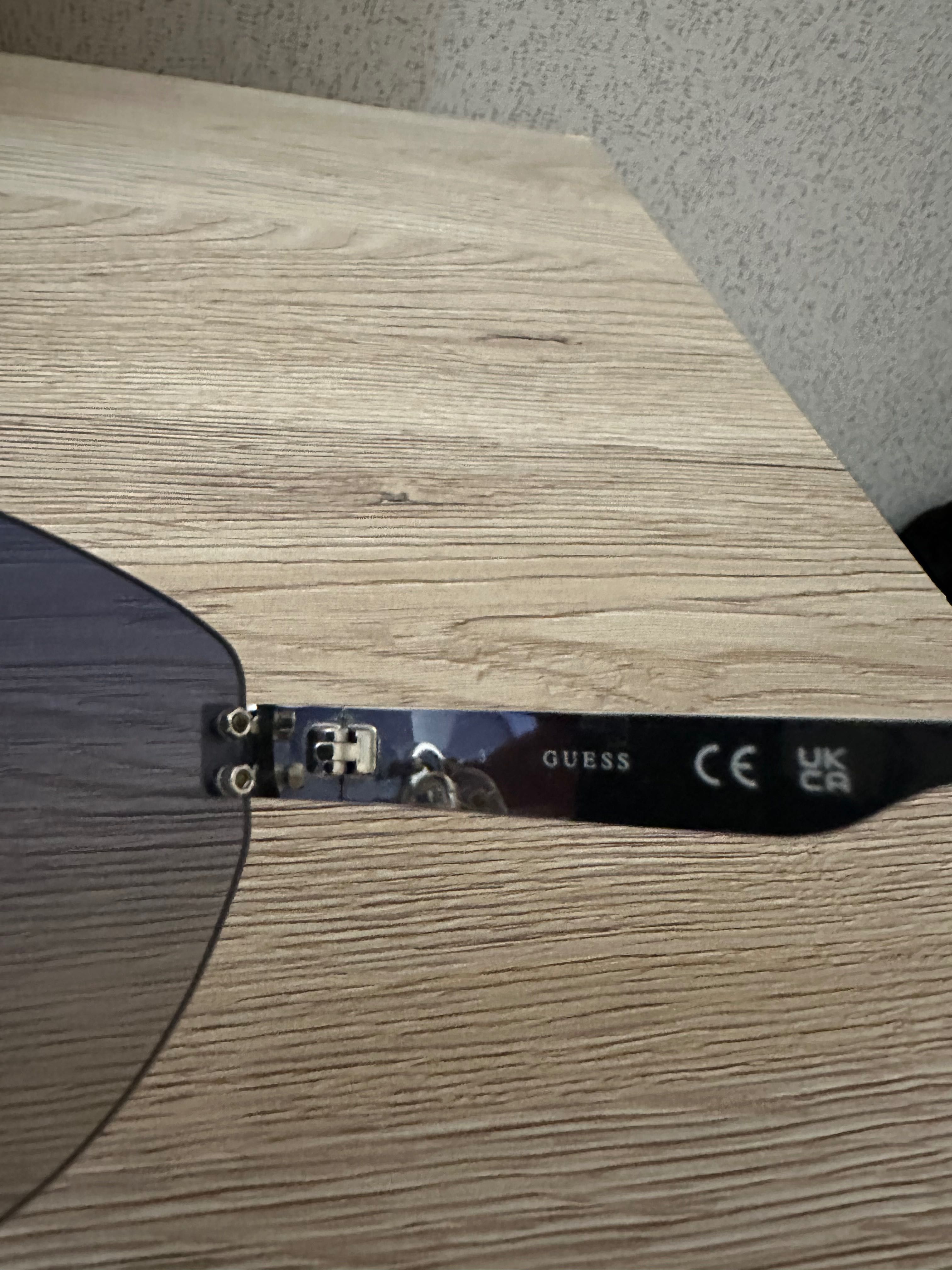 Очила Guess!Оригинални