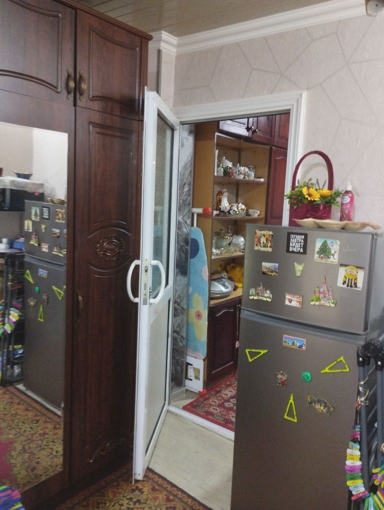 Продаю однокомнатный небольшой дом В Яшнобадском районе.
