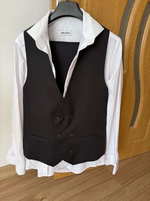 Мъжки елегантен костюм