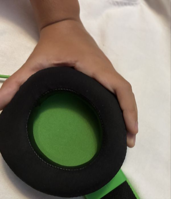 Vand Casti Razer Kraken pro v2 Verde cu Fir
