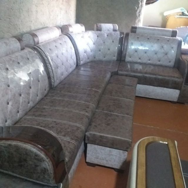Sifatli va arzon Yumshoq mebellar.