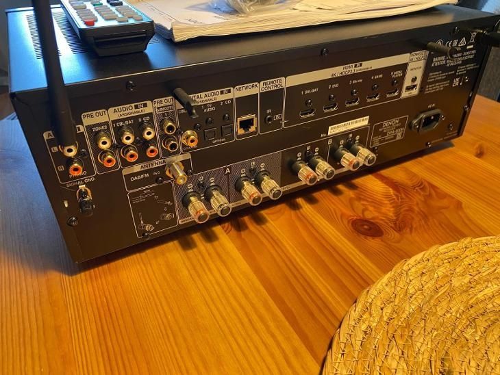 Receiver stereo DENON (HDMI Arc, Wi-Fi, Bluetooth, HEOS, 4k, 2x100w)