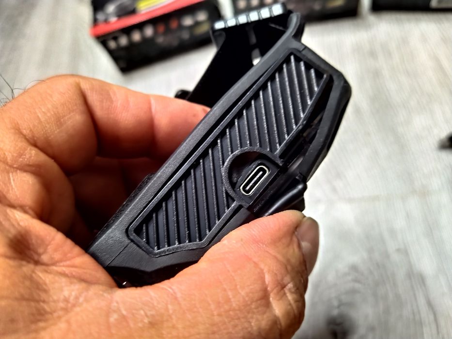 Lanterna cap LED, 1200 lumeni, Senzor de miscare, 5 Moduri lumina