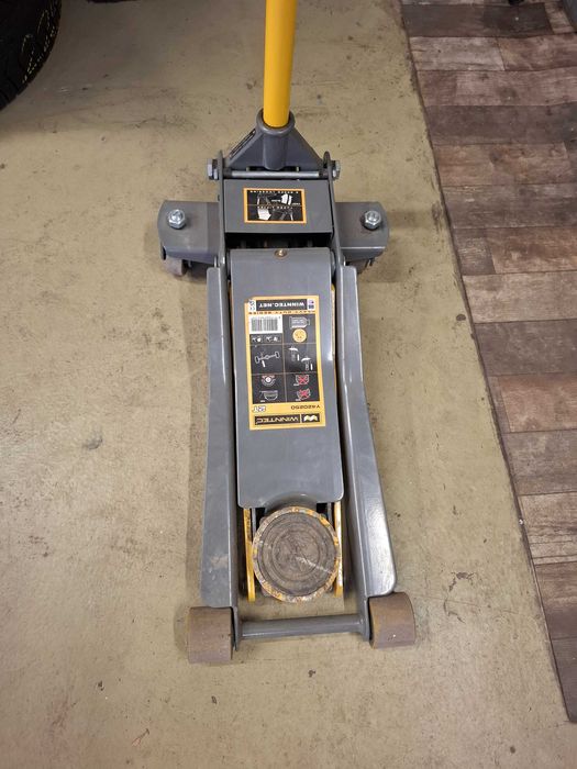 Продава се Промишлена сграда в Пловдив, Сточна гара - 130 кв.м за 87 €/кв.м - Снимка #4