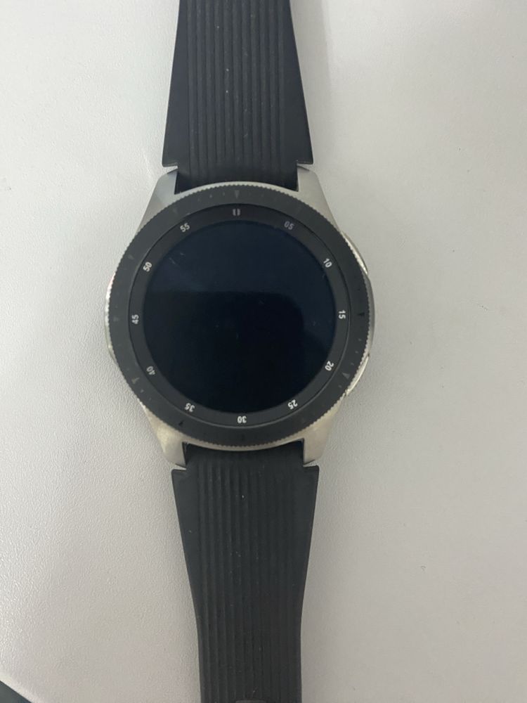 Наручные часы Galaxy Watch