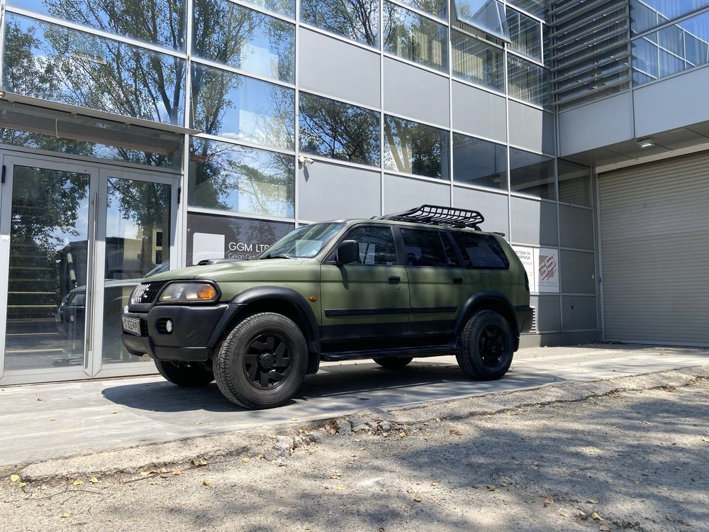 Mitsubishi Pajero Sport 2.5