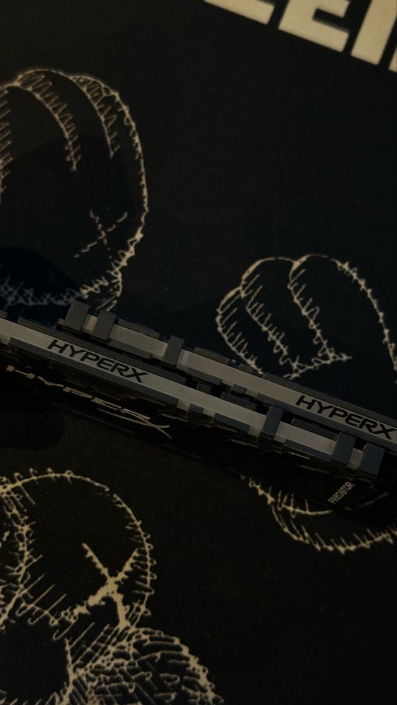 HyperX Predator RGB 8GB (2x4GB) DDR4 3200MHz CL16 – Отлично състояние