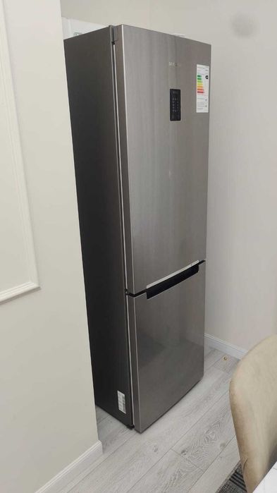 Холодильник в идеальном состоянии