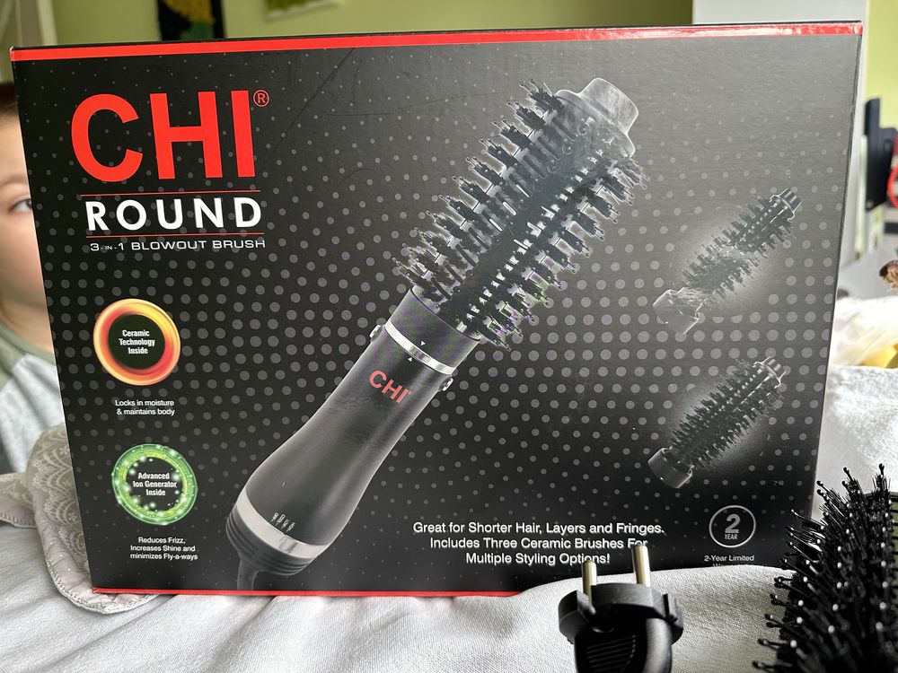 Електрическа четка за коса/CHI round brush