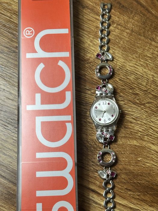 Часовник гривна swatch
