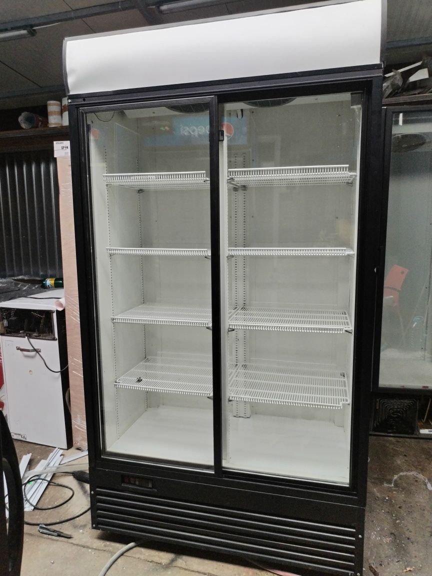 Vitrine frigorifice verticale /duble /slim