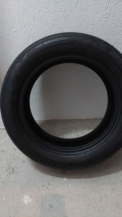 Гуми за автомобил 225/55R18 4 бр.