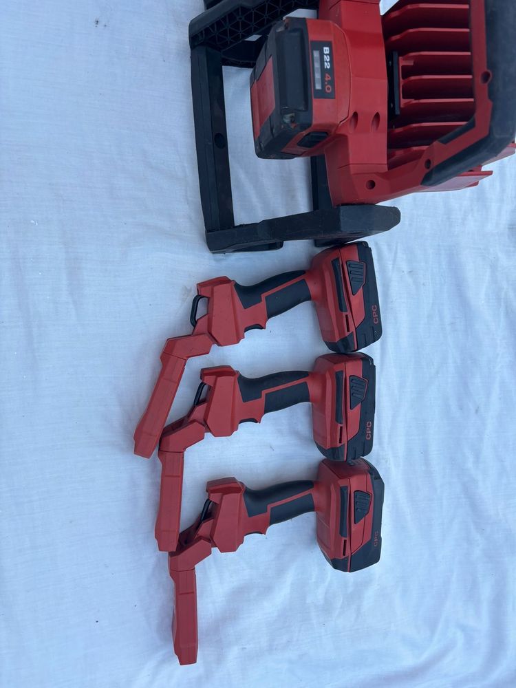 Hilti Lanterna si Proector