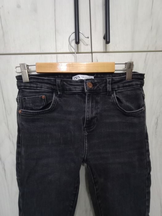 Продавам Дънки размер 28