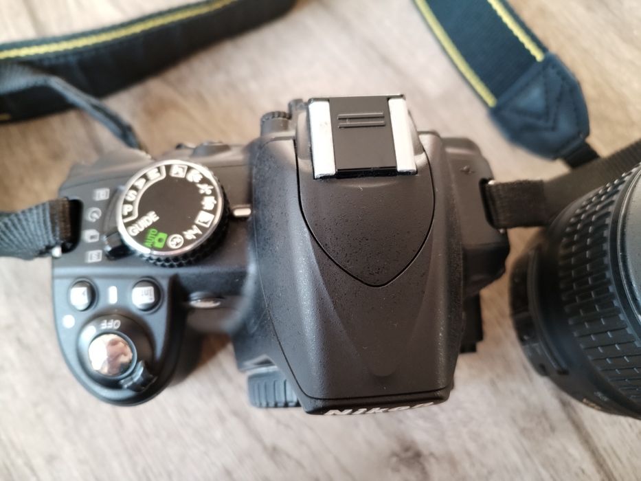 Фотоапарат NIKON D3100