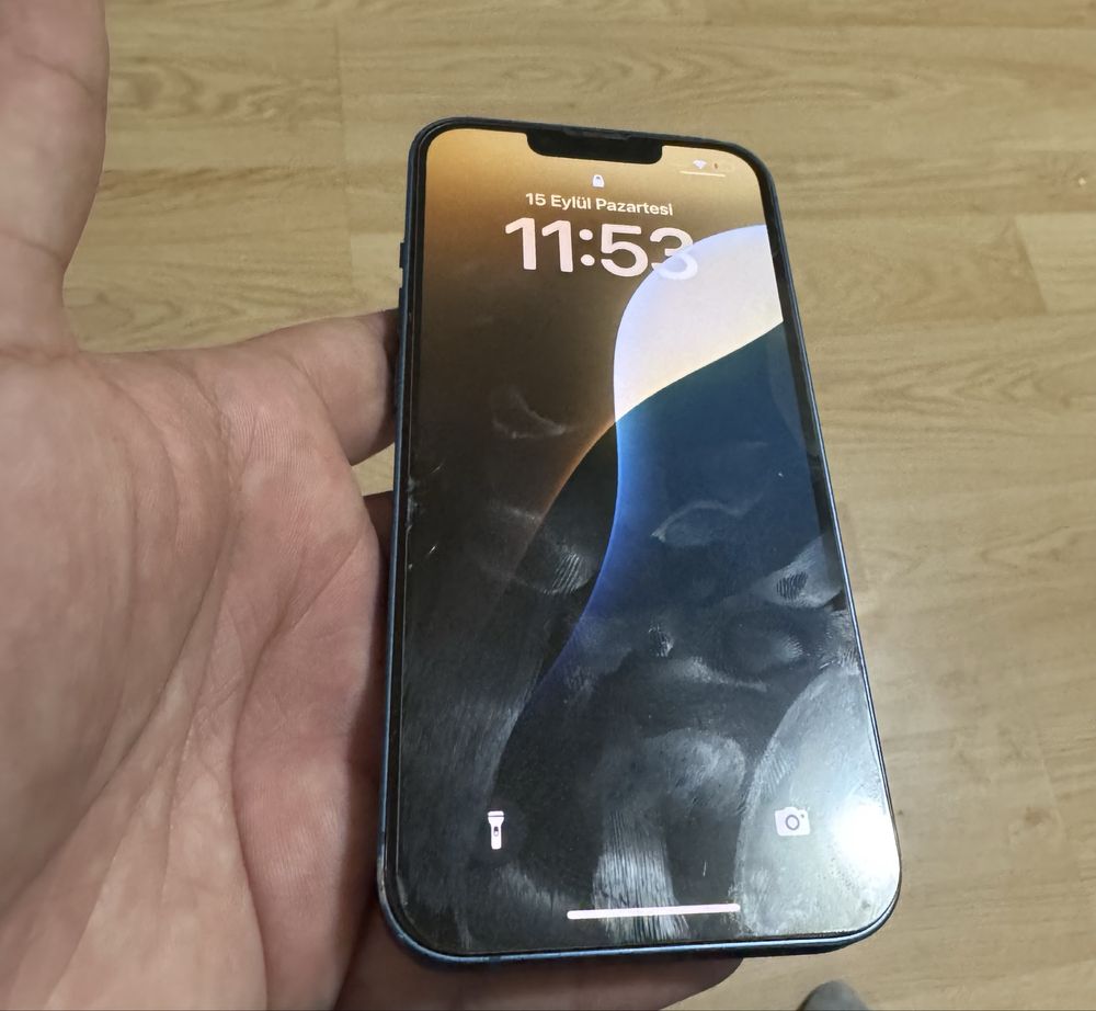 İphone 13 без проблемен