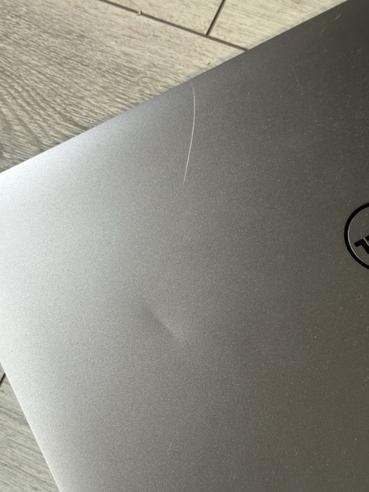 Super Ofertă! Dell XPS 15 9560! Functional!!