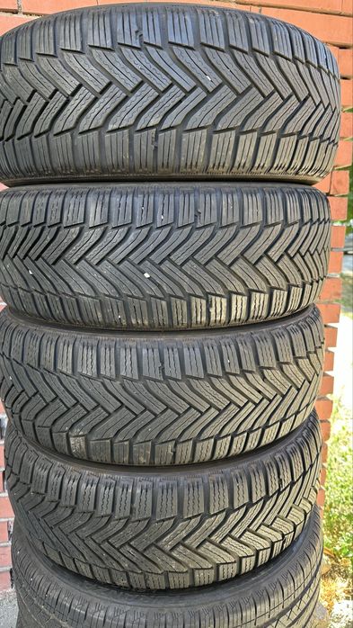 Продавам 4бр. Зимни гуми 205/55/16 Michelin / Мишелин