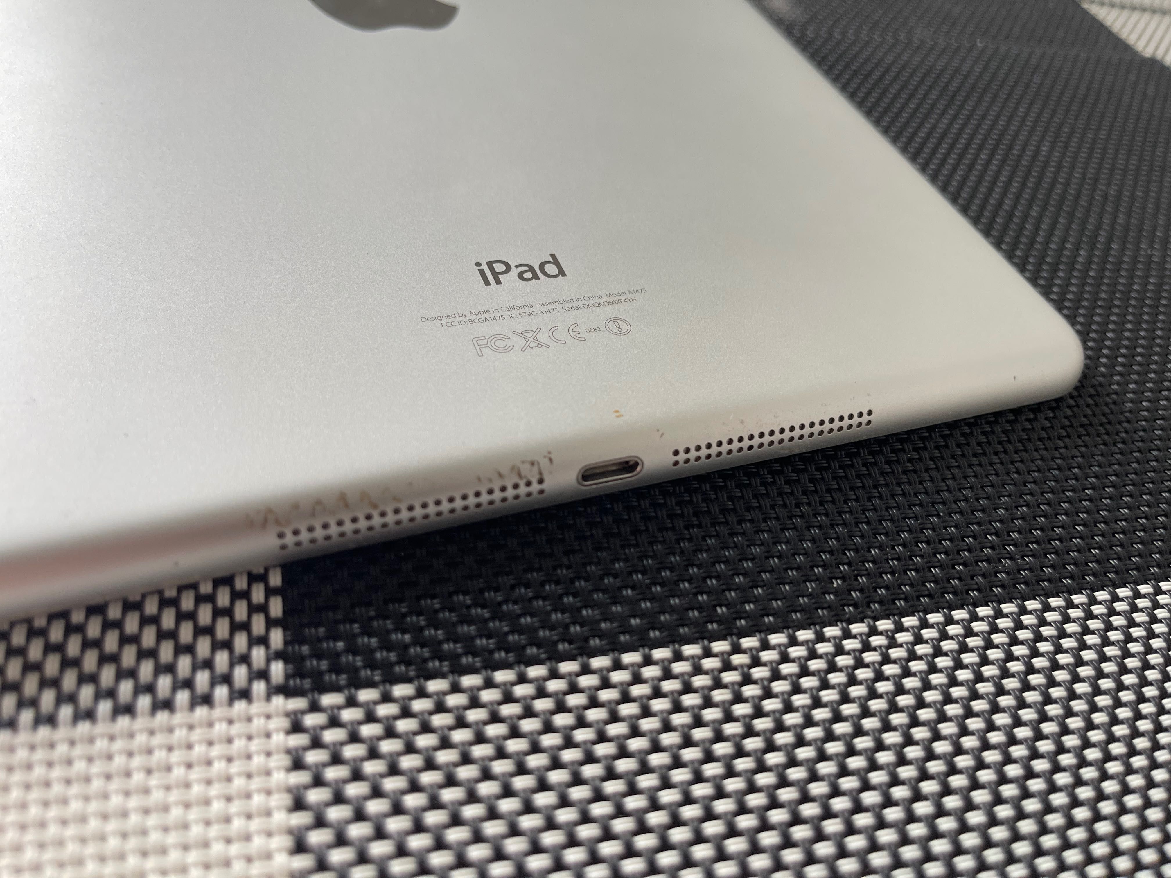 iPad Air 1 WiFi Cell, 16GB, Silver (Model A1475)