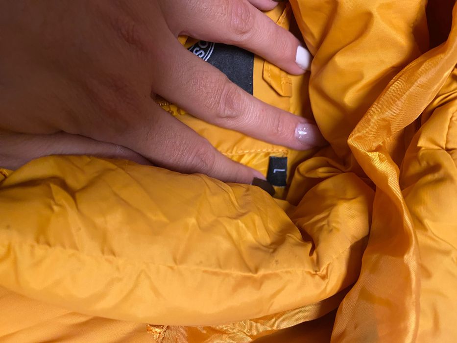 Продавам зимно яке