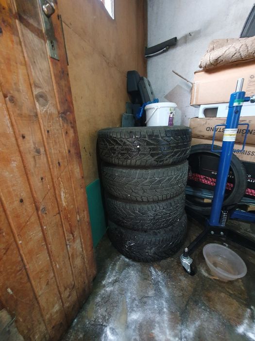 Зимни гуми железни джанти