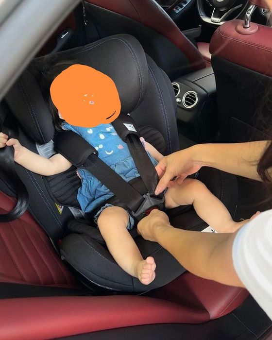 Scaun auto Chicco Unico+ 360 grade cu isofix