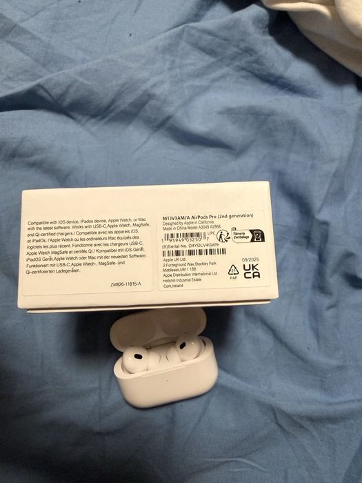 Airpods 2 pro на 5 месеца