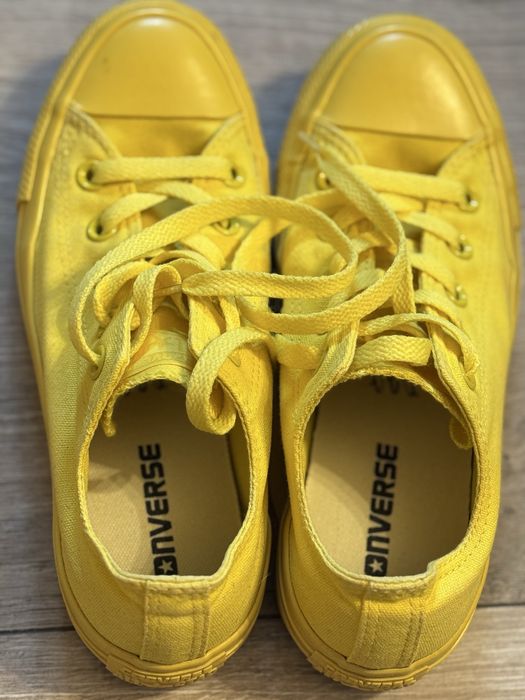 Vand pantofi sport Converse