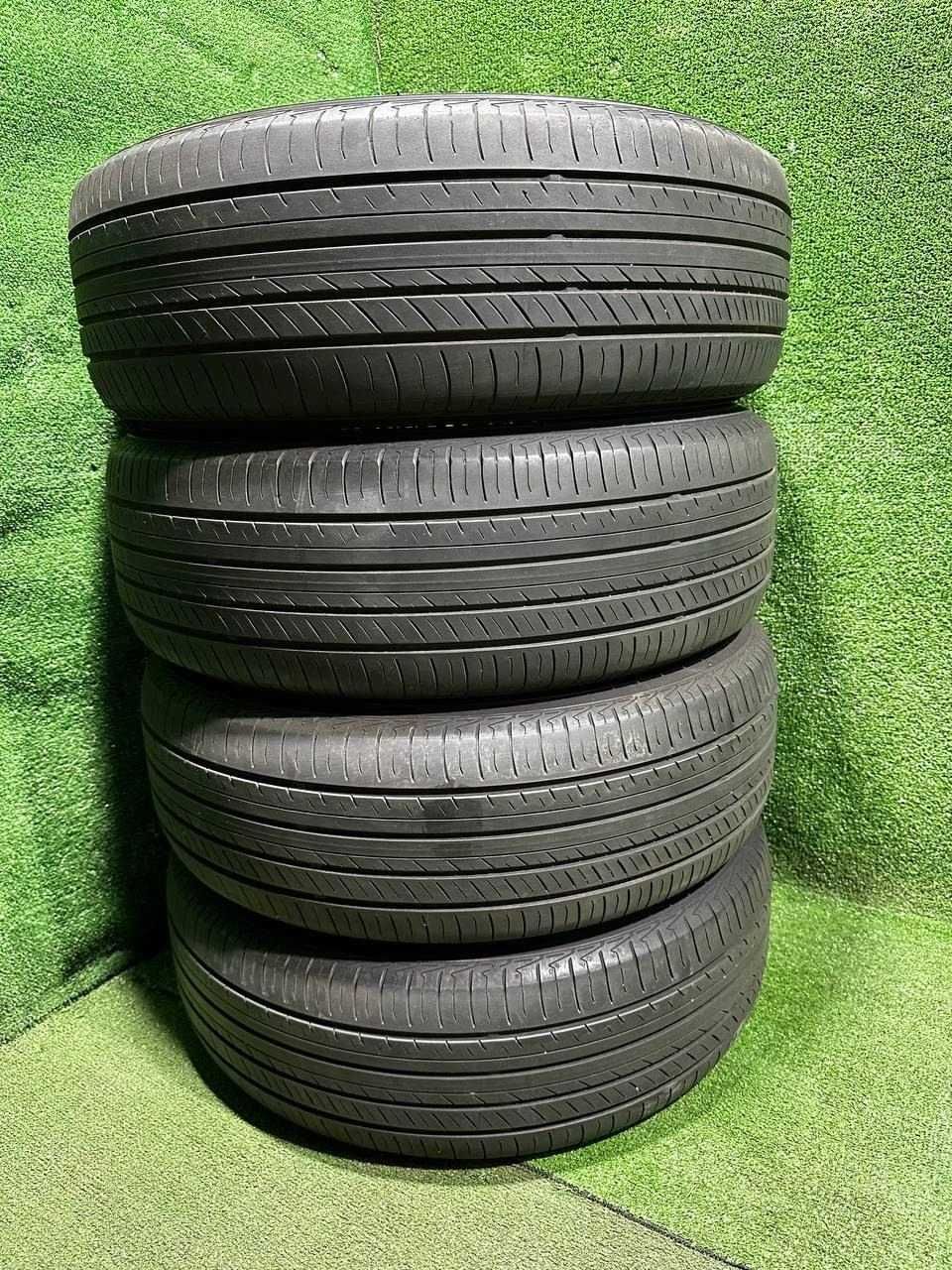Продам Шины летний Yokohama advan db V552 205/65R15 год 2022 износ 10%