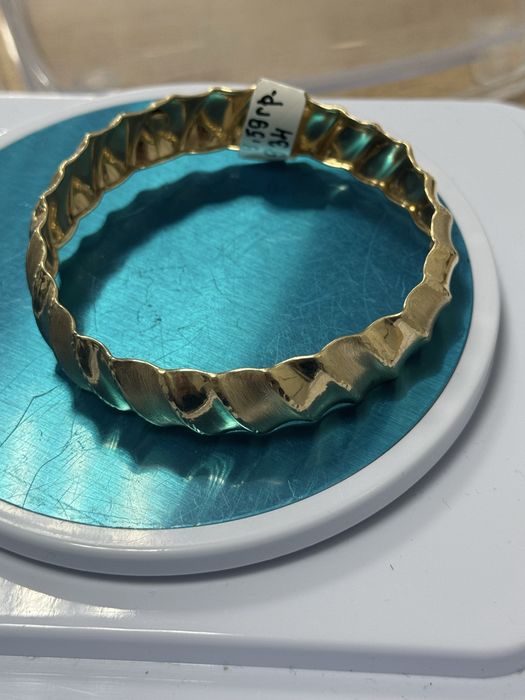 Златна гривна дамска