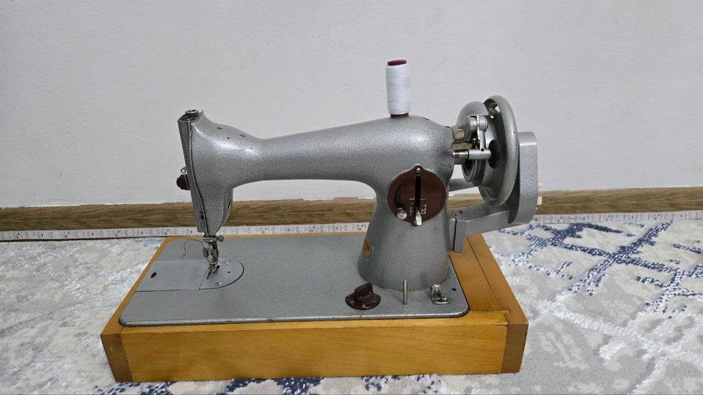 Продается Ручная Швейная Машинка Подольск