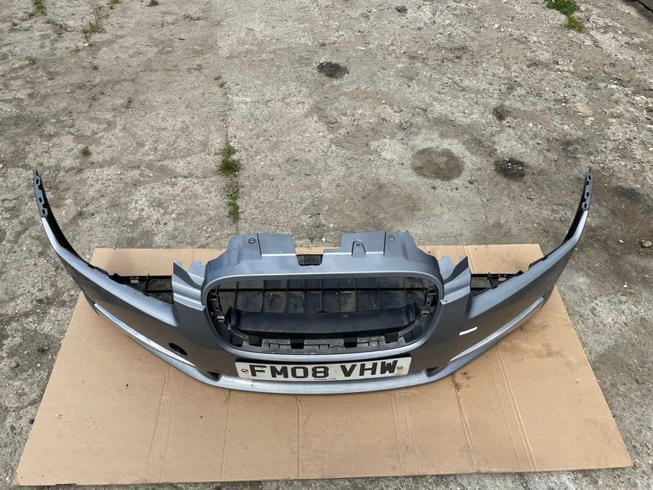 Bara fata Jaguar XF 2007-2011