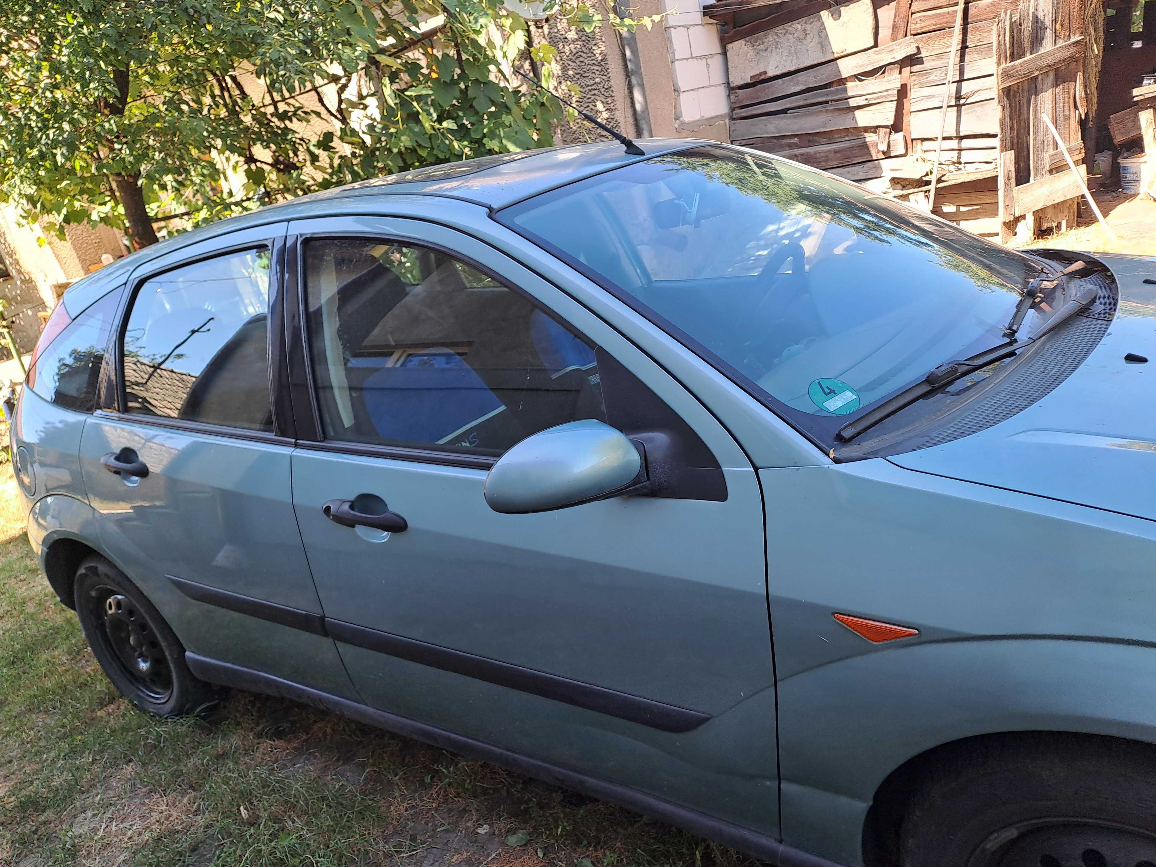 Vand Ford Focus 2001