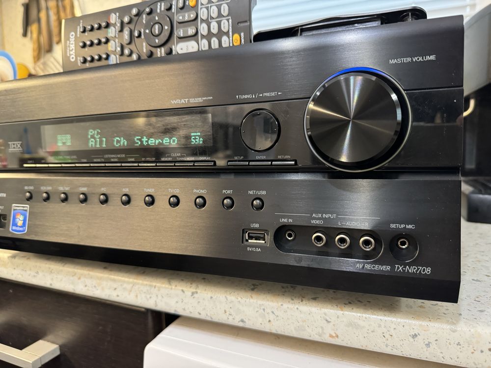 Като нов Onkyo TX-NR708