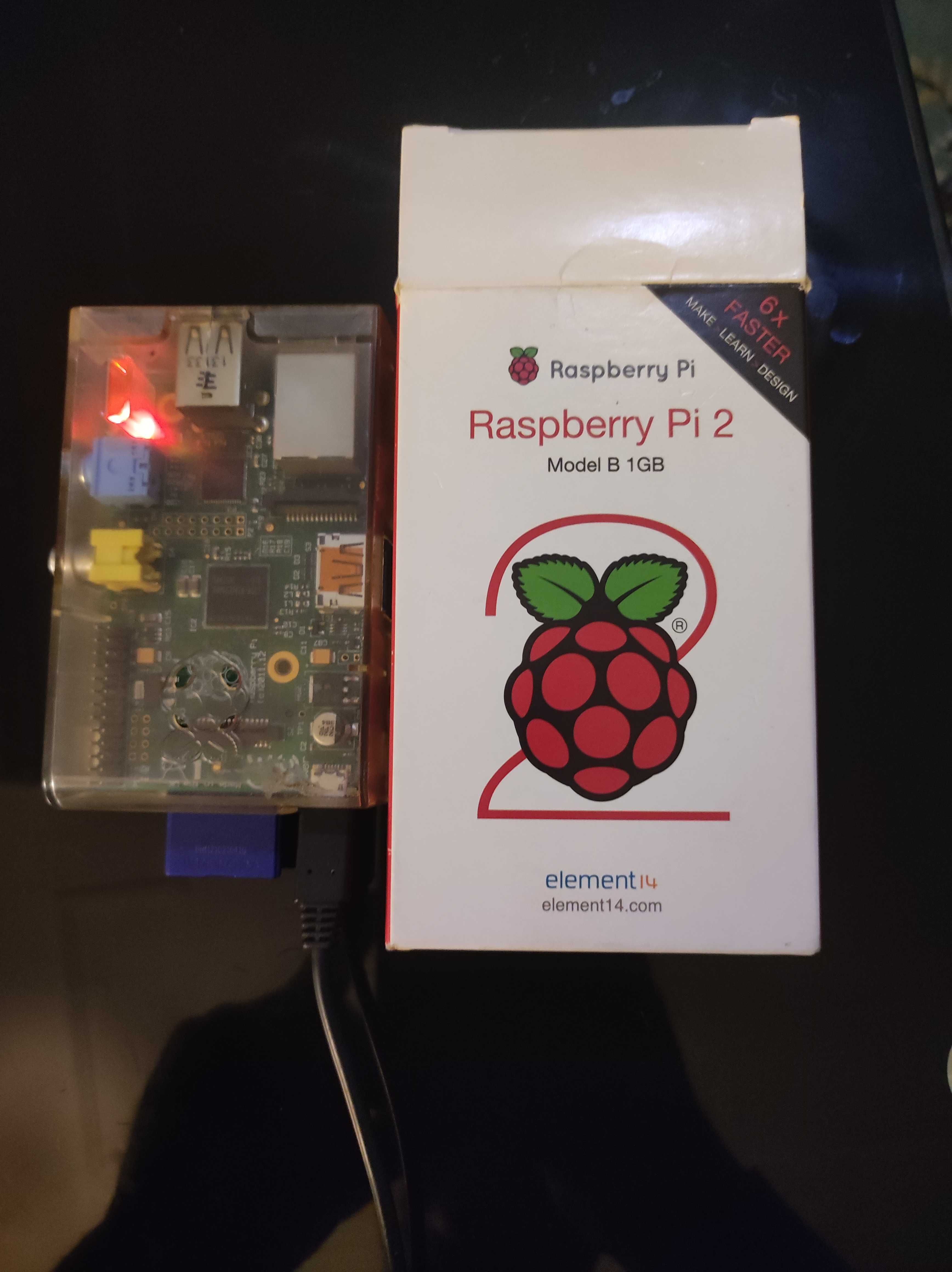 raspberry pi 1B + carcasa + alimentator original +SD card Adata 4GB